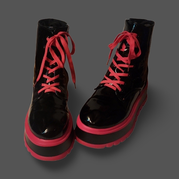 ✦✦Patent Pleather Black and Neon Pink Platform Boots Punk Cyberpunk Goth Rave✦✦ - Picture 5 of 8